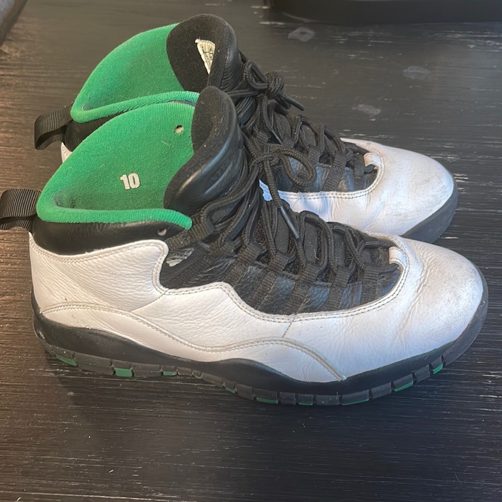 Jordan 10 Retro Seattle